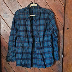 Uniqlo green and blue plaid women's flannel size M